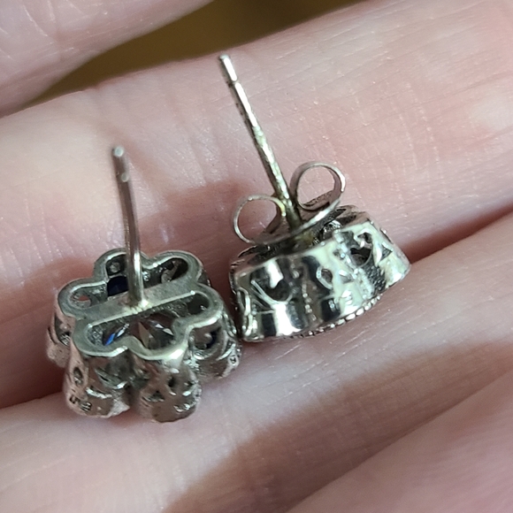 Tanzanite sterling silver earrings studs flowers CZ sparkly Tested estate - Picture 12 of 15